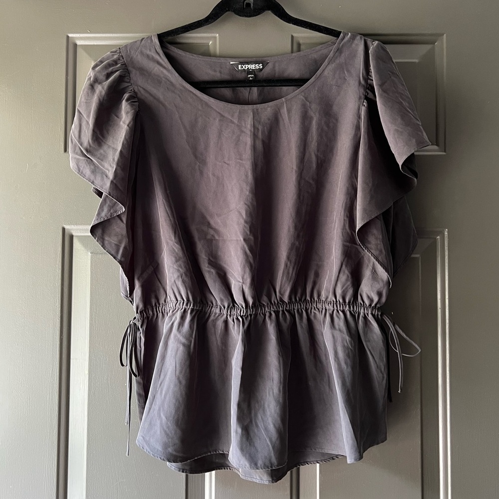Express Charcoal Gray Flutter Short Sleeve Top Tie Waist Size LARGE L NWT